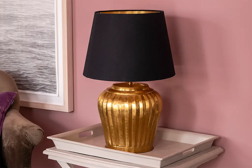 Fur Stilikonen - Tischleuchte Amarna